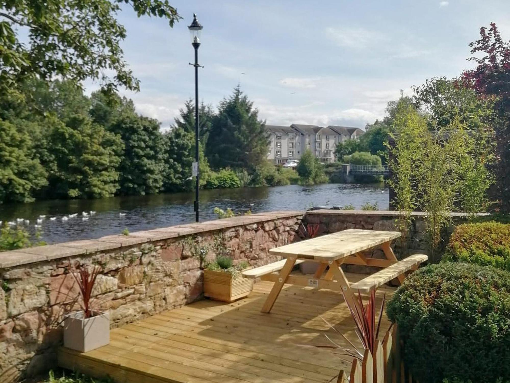 Riverside View Villa Nairn Bagian luar foto